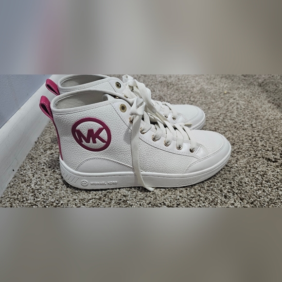 Michael Kors White High-Top Sneakers Size 9 - Picture 1 of 8